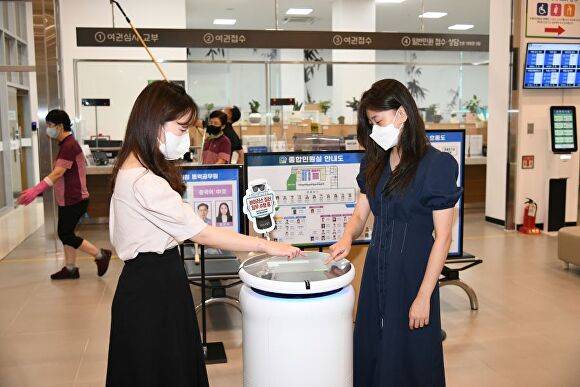 광주광역시 남구에서 운영하는 ai 방역로봇 관련 사진 [사진=광주 남구]