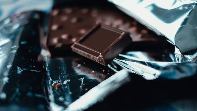 연구에 따르면 카카오가 건강상 이로운 원인으로는 플라노보이드라는 식물 화합물의 함유량을 생각해 볼 수 있다