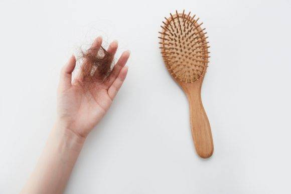 철분이 부족하면 극심한 피로감과 하지불안 증후군, 두통 등이 일어날 수 있고 빈혈증이 발생하기도 한다. [사진=클립아트코리아]