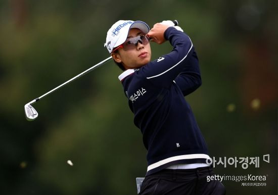안나린이 CP여자오픈 둘째날 8번홀에서 티 샷을 하고 있다. 오타와(캐나다)=Getty images/멀티비츠