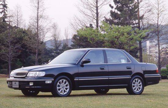 1992년 출시된 2세대 그랜저(LX)＜사진제공:현대차＞