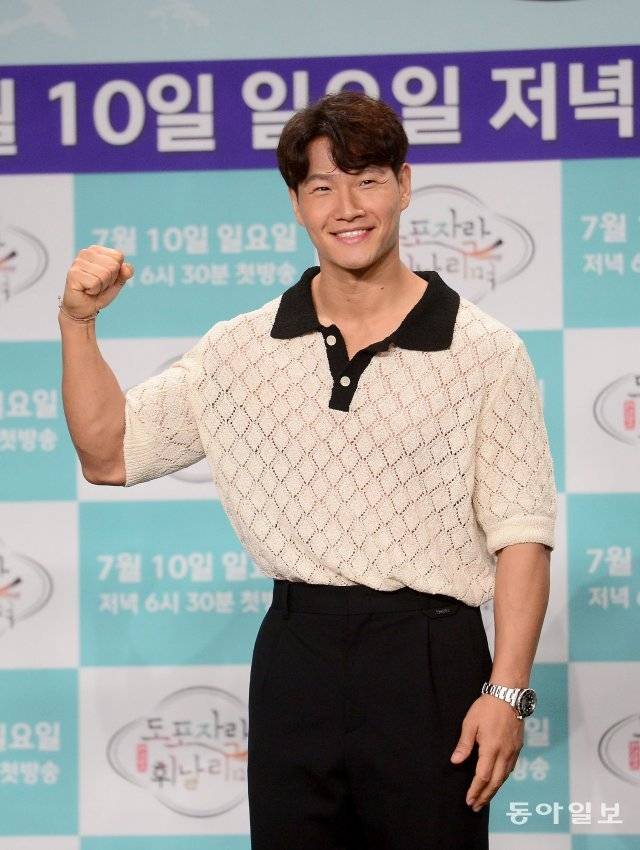 꾸준한 운동으로 근육질 몸매를 유지하고 있는 가수 김종국. 김종원 스포츠동아 기자 won@donga.com