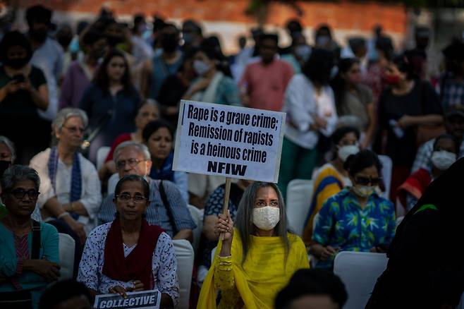 27일(현지시간) 인도 뉴델리에서 열린 구자라트주 집단 성폭행범 석방 항의 시위./ AFP연합뉴스