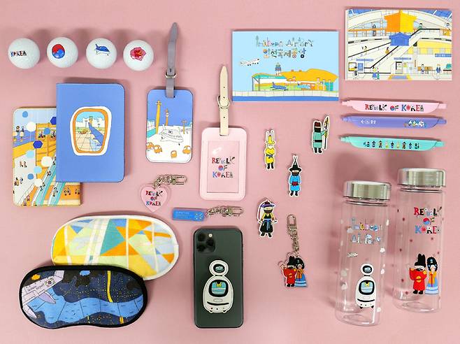 [서울=뉴시스] 기획 전시 '세상의 모든 날개 With Wings of One’s Own'에 선보이는 한국문화재재단·인천국제공항공사-오티스타 협업 전시물 (사진=한국문화재재단 제공) 2022.09.02. photo@newsis.com *재판매 및 DB 금지