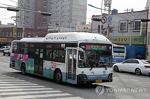 부산 시내버스 [연합뉴스 자료 사진]