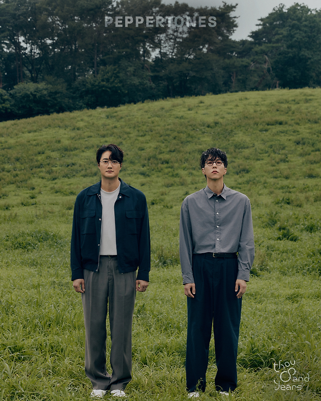 The band Peppertones (PEPERTONES) will return to their regular 7th album.On the 7th, the agencys antenna released a concept photo of its seventh regular album, Thousand years, along with news of Peppertones (Shin Jae-pyeong and Lee Jang-won) comeback on the official SNS.The photo shows two people making vintage buildings, vast nature, and a calm expression.In this concept photo, we have various aspects from staring at the camera to looking at another place, walking in the same direction, and sitting opposite members.Peppertones will make a comeback in four years and four months after his sixth full-length album Long Way, released in 2018.The band Peppertones, who has formed a mania group since his debut with the EP album A Preview in 2004, has established himself as a New Therapy Band by building a fandom with music that melts original sensibility and pleasant energy.In addition, various festivals and a number of broadcasting programs are showing a combination of musicality and artistic sense.Recently, Mnet Great Seoul Invasion has appeared as a team leader.They have been empathizing with listeners with the sound of heavy youth through intense and refreshing sound, and they are interested in the new news that they will show for a long time.Peppertones will release his regular 7th album, Thousand years, and return to the music site at 6 pm on the 20th.