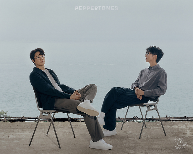 The band Peppertones (PEPERTONES) will return to their regular 7th album.On the 7th, the agencys antenna released a concept photo of its seventh regular album, Thousand years, along with news of Peppertones (Shin Jae-pyeong and Lee Jang-won) comeback on the official SNS.The photo shows two people making vintage buildings, vast nature, and a calm expression.In this concept photo, we have various aspects from staring at the camera to looking at another place, walking in the same direction, and sitting opposite members.Peppertones will make a comeback in four years and four months after his sixth full-length album Long Way, released in 2018.The band Peppertones, who has formed a mania group since his debut with the EP album A Preview in 2004, has established himself as a New Therapy Band by building a fandom with music that melts original sensibility and pleasant energy.In addition, various festivals and a number of broadcasting programs are showing a combination of musicality and artistic sense.Recently, Mnet Great Seoul Invasion has appeared as a team leader.They have been empathizing with listeners with the sound of heavy youth through intense and refreshing sound, and they are interested in the new news that they will show for a long time.Peppertones will release his regular 7th album, Thousand years, and return to the music site at 6 pm on the 20th.