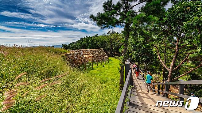 구리 아차산보루(경기관광공사 제공)/