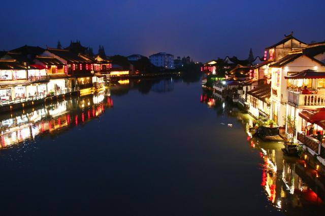 주가각 방생교의 야경. ⓒ최종명