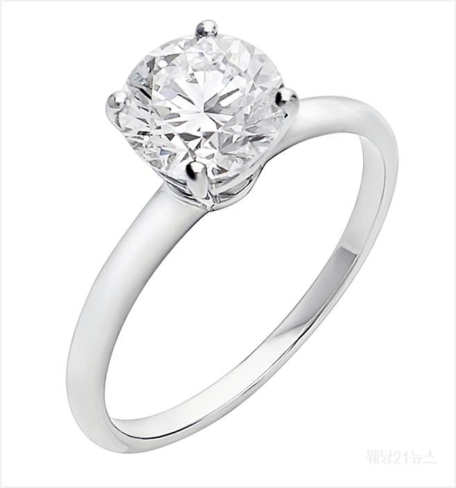 사진 : 불가리 로마 아모르 인게이지먼트 링 캐럿, 등급에 따라 가격 상이 ⓒBVLGARI