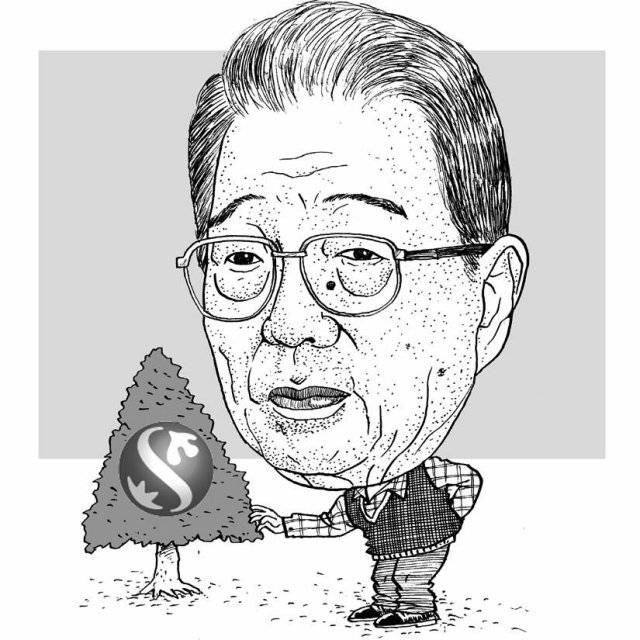 이희건 신한은행 명예회장은 2011년 3월 94세를 일기로 영면했다. 2011년 3월 24일자 동아일보 오피니언면의 ＜스포트라이트＞에서 재일교포 사회의 구심점이었던 그의 명복을 기리며 추모했다. 캐리커쳐 최남진·동아일보DB