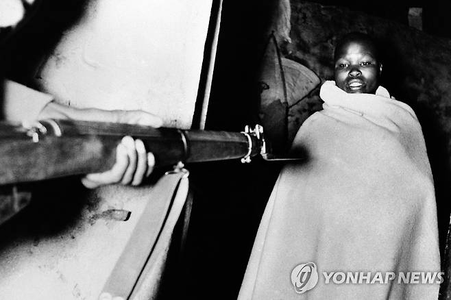 1952년 케냐의 독립 투쟁 '마우마우 봉기'를 잔혹하게 진압했던 영국  [AP 연합뉴스 자료사진. 재판매 및 DB 금지]