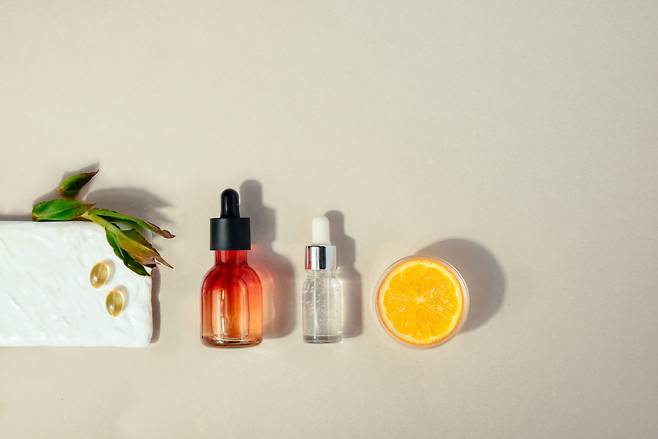 Bottles of vegan skincare products (123rf)