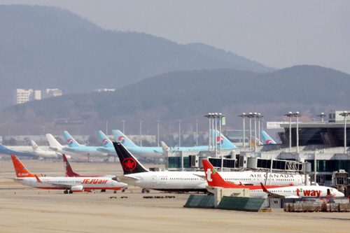 인천국제공항 주기장에 세워진 항공기들. [사진 출처 = 연합뉴스]