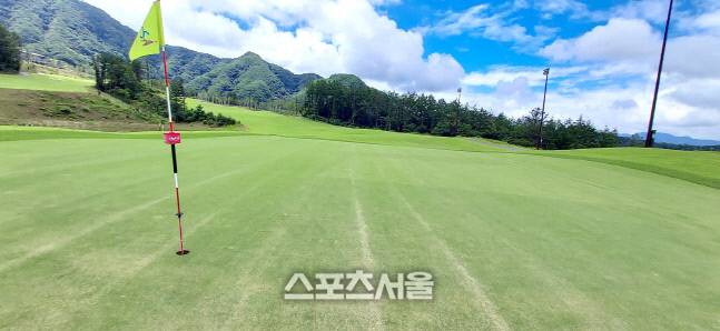 라싸CC는 신생골프장으로 그린이 좀 느렸다. 스포츠서울 이웅희기자@
