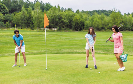 MZ세대의 신규 진입으로 골프 인구가 많이 늘어났다.