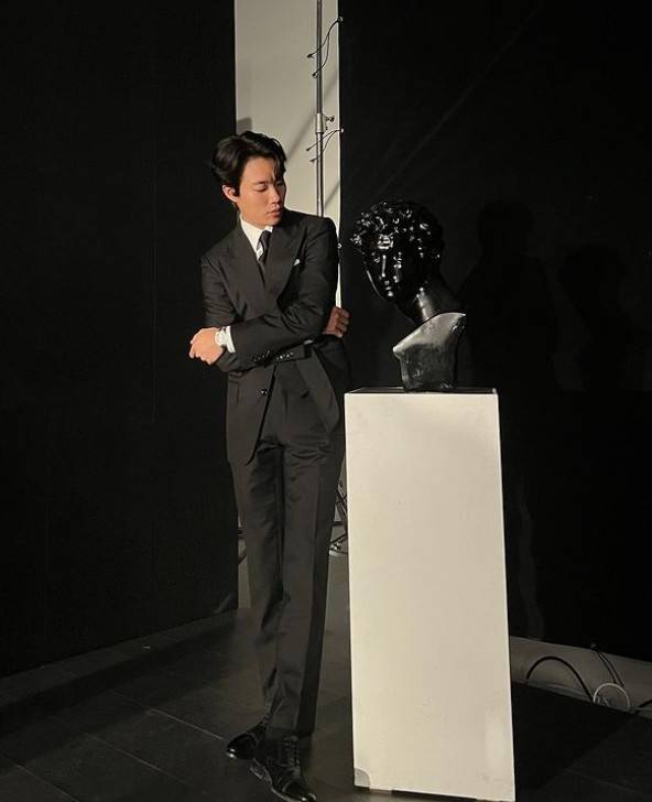 /사진=류준열 인스타그램