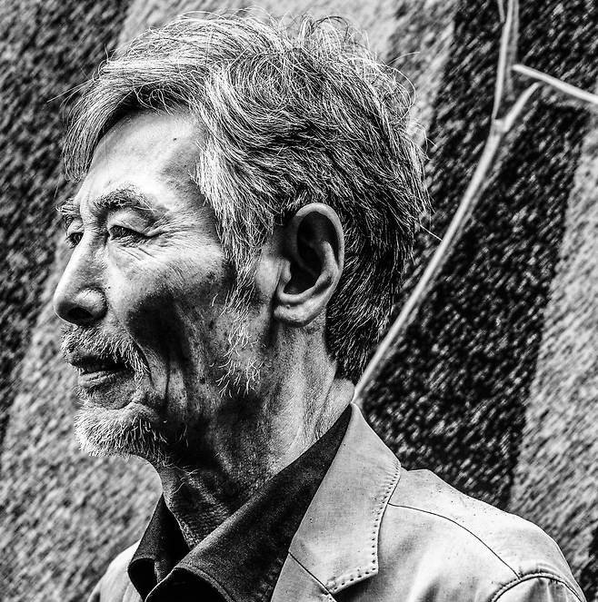 권혁재의 사람사진/ 화가 강요배