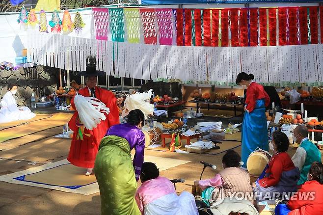 제주 칠머리당 영등송별제 [연합뉴스 자료 사진]
