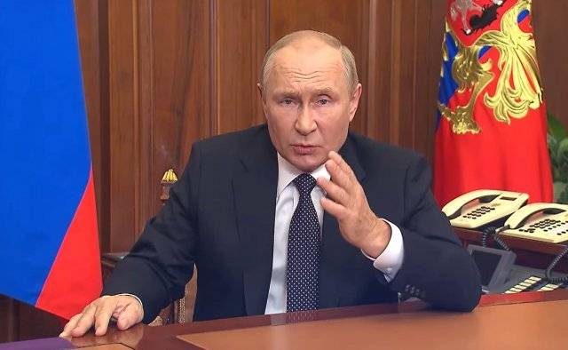 21일 러시아 모스크바에서 블라디미르 푸틴 대통령이 대국민 연설을 하고 있다.  출처 러시아 대통령 공보실