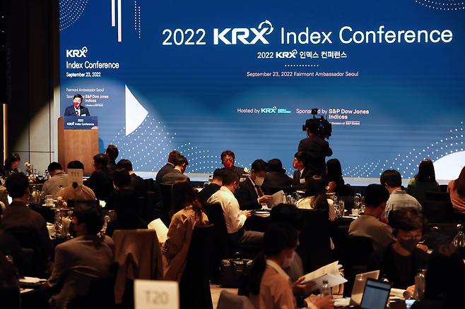 2022 KRX 인덱스 콘퍼런스 2022 KRX 인덱스 콘퍼런스에 앞서 양태영 한국거래소 부이사장이 개회사를 하고 있다. [한국거래소 제공. 재판매 및 DB금지]