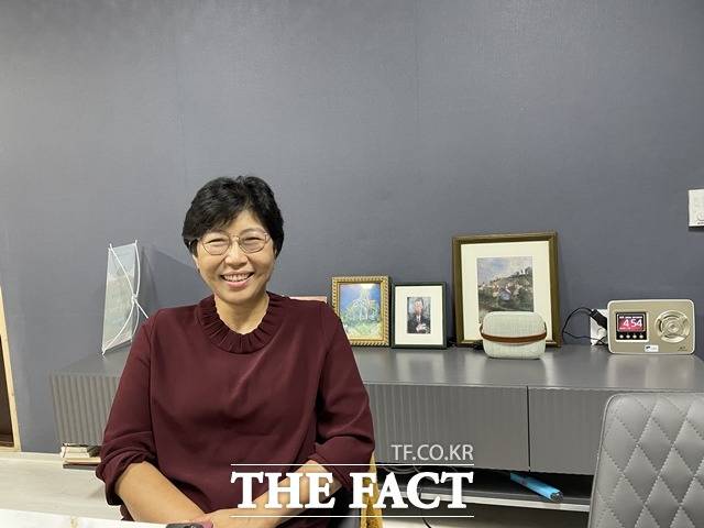 정지아 소설 <아버지의 해방일지>의 아버지는 그의 첫 장편 '빨치산의 딸'(1990)의 아버지와 동일인이다. “아버지가 활동했던 백아산의 아, 어머니가 활동했던 지리산의 리,를 딴” 소설 화자 ‘아리’의 이름 역시 ‘지’리산과 백‘아’산에서 가져온 작가 이름의 변형이다. /지리산 =김도우 기자