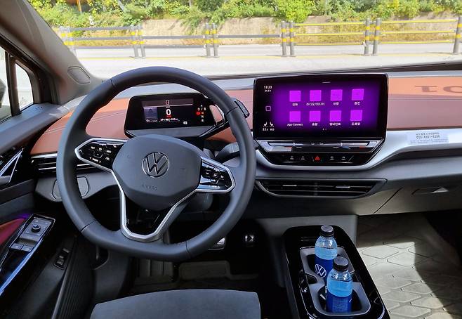 폭스바겐 ‘ID.4’. /고성민 기자