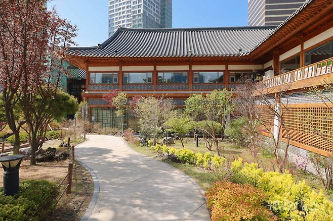 할리스커피 ⓒ한국관광공사