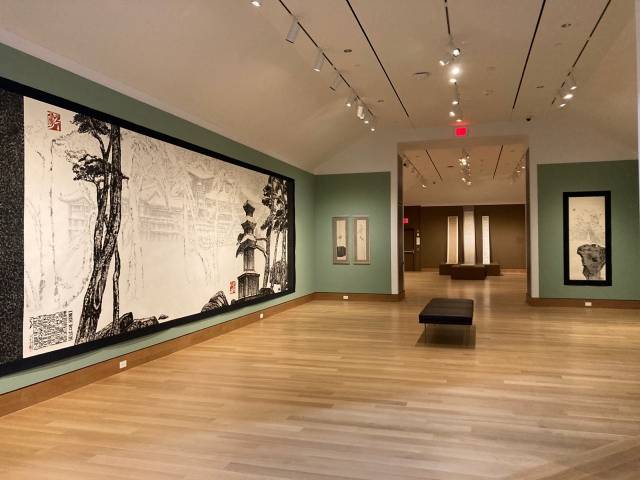 미국 다트머스대 후드미술관에서 24일 개막한 수묵화가 박대성 개인전 전경. 사진 제공=다트머스대 후드미술관