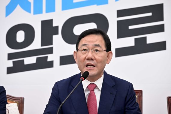 국민의힘 주호영 원내대표가 26일 오전 국회에서 열린 비상대책위원회의에서 발언을 하고 있다. 사진=서동일 기자