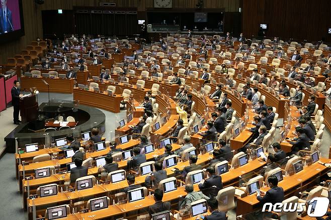 이재명 더불어민주당 대표가 28일 오전 국회 제400회국회(정기회) 제8차 본회의에서 교섭단체 대표연설을 하고 있다. (공동취재) 2022.9.28/뉴스1 ⓒ News1 허경 기자