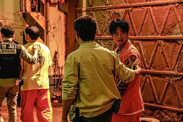 서인국은 영화 '늑대사냥'에서 '순수 악' 종두 역을 맡아 강렬한 연기를 선보였다. /TCO㈜콘텐츠온 제공