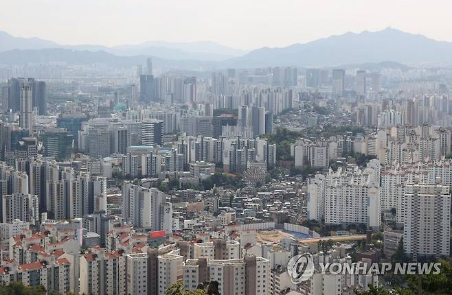 "상반기 외지인 아파트 매매 비율 상위 지역 충청권에 집중" [연합뉴스 자료사진]