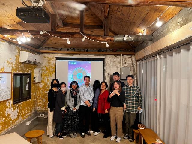 ▲ 사전행사로 마련된 장우진 감독과의 대화