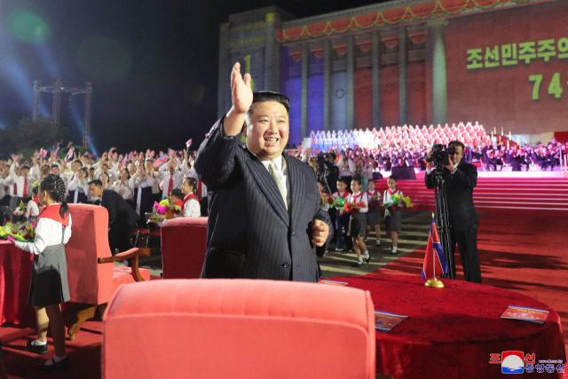 정권수립 74주년 경축행사에 참석한 북한 김정은 북한 국무위원장. 연합뉴스