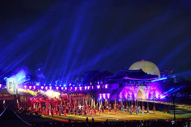 travel-bits-festivals-sights-across-korea