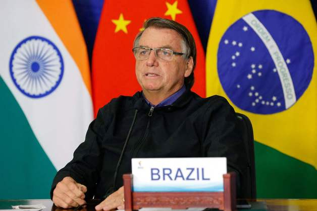 자이르 보우소나루 브라질 대통령이 23일(현지시간) 브라질리아에서 신흥 5개국 모임인 브릭스 국가 화상 정상회의에 참석을 하고 있다.  /AFPBBNews=뉴스1