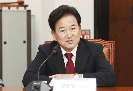 더불어민주당 정동영 상임고문이 지난달 22일 국회에서 열린 이재명 대표와 상임고문단 간담회에서 발언하고 있다. 김경록 기자