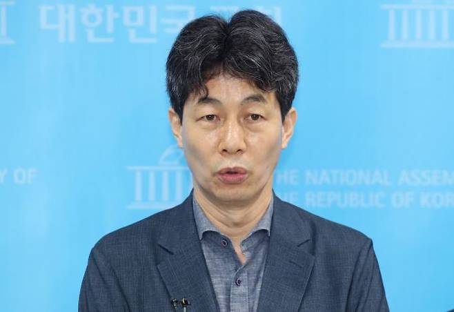윤건영 더불어민주당 의원. 연합뉴스