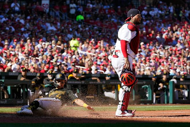 득점을 기록하는 배지환. 연합뉴스