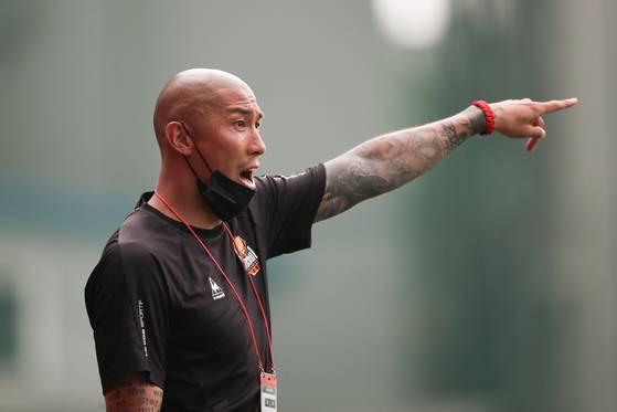 차두리, FC서울 유소년 육성 책임진다...유스 강화 실장 선임     (서울=연합뉴스) 서울 구단이 산하 U-18(18세 이하) 유소년팀 오산고를 감독으로 2년간 이끌어온 차두리(41)를 구단 유스 강화 실장으로 선임했다고 28일 밝혔다. 사진은 차두리. 2021.12.28     [FC서울 제공. 재판매 및 DB 금지]     photo@yna.co.kr (끝)   〈저작권자(c) 연합뉴스, 무단 전재-재배포 금지〉