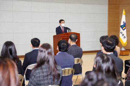 윤건영 충북교육감 간부회의모습