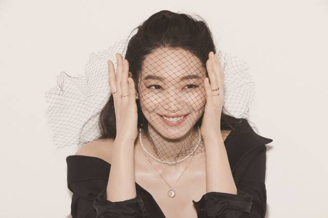 디디에두보 모델 신민아. /사진 제공=세정