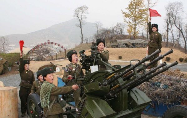 북한의 주력 14.5mm 대공고사기관총인 ZPU-4./조선DB