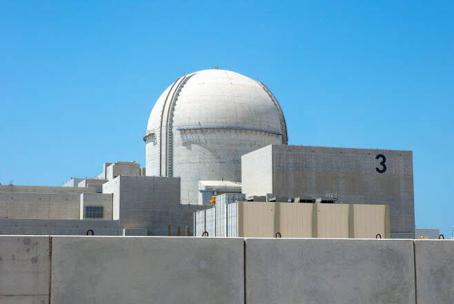 아랍에미리트(UAE) 바라카 원자력발전소 3호기 모습. (사진=한국전력공사)