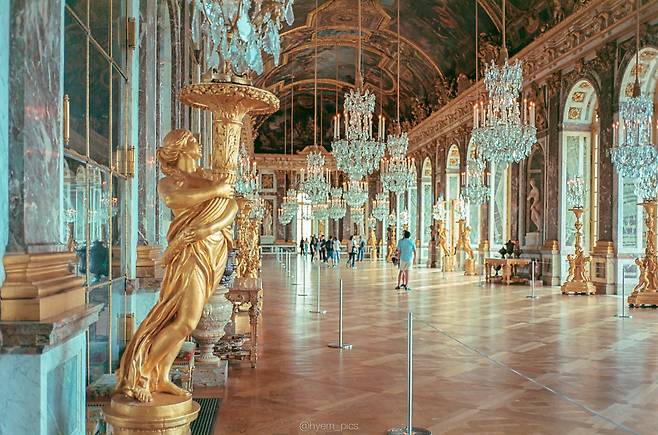 베르사유궁 내부 모습. [@hyem_pics]