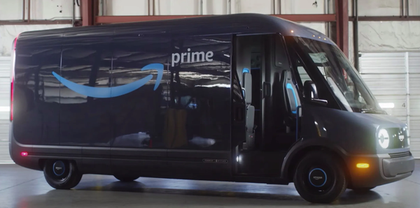 아마존의 리비안 전기 배송 밴