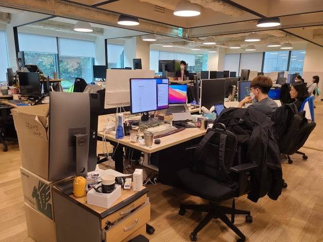 안정락 기자 jran@hankyung.com