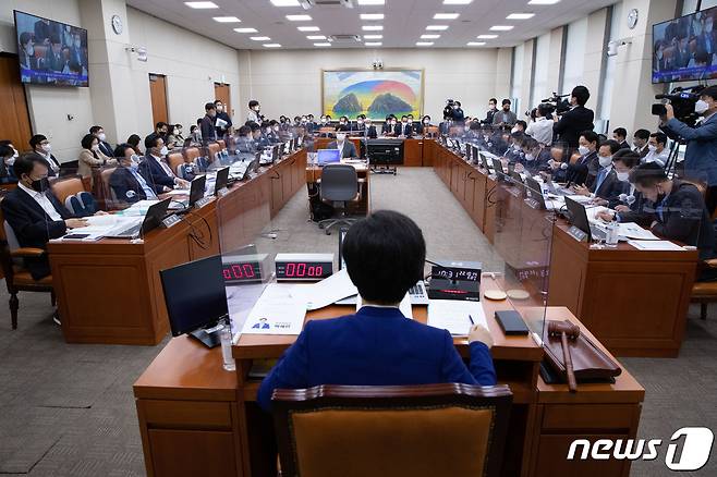 14일 오전 서울 여의도 국회에서 정무위원회의 개인정보보호위원회 등에 대한 국정감사가 진행되고 있다. 2022.10.14/뉴스1 ⓒ News1 이재명 기자