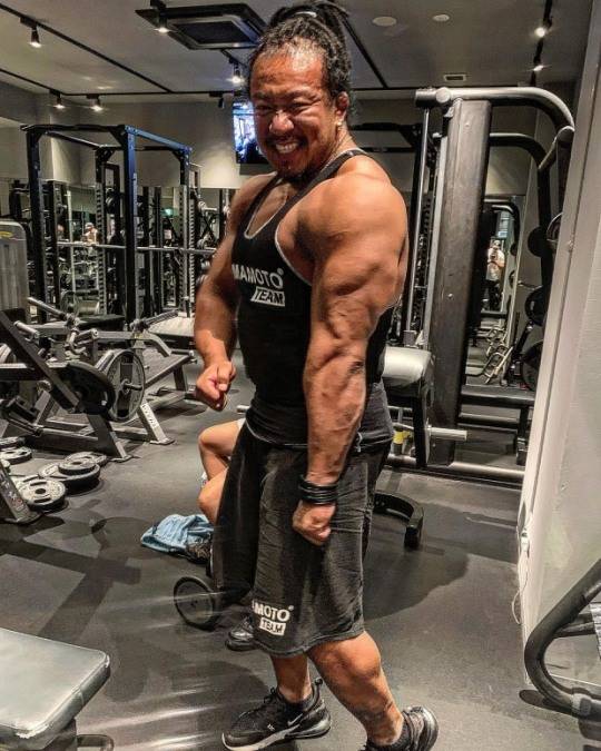 보디빌딩으로 몸을 만든 키타무라(사진=인스타그램)